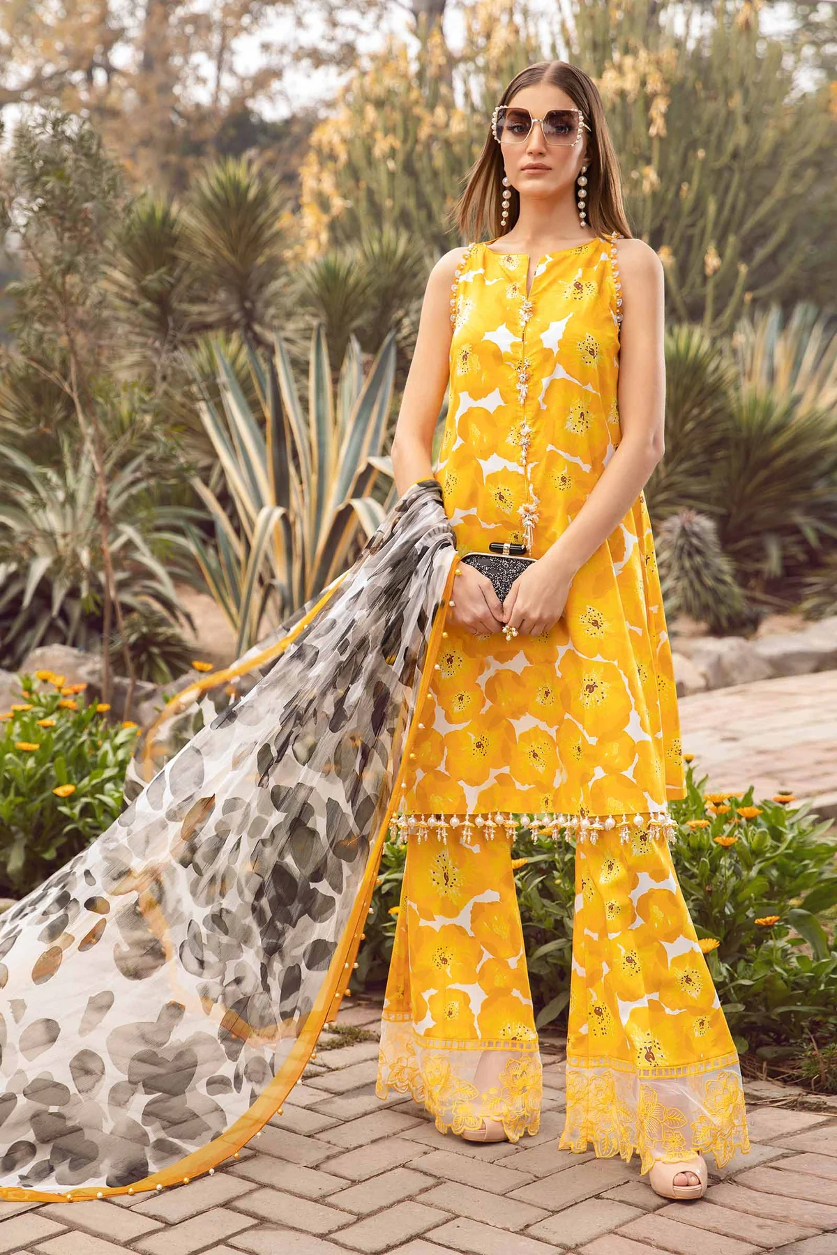 Sandy Yellow Dress – ZoyaHussain