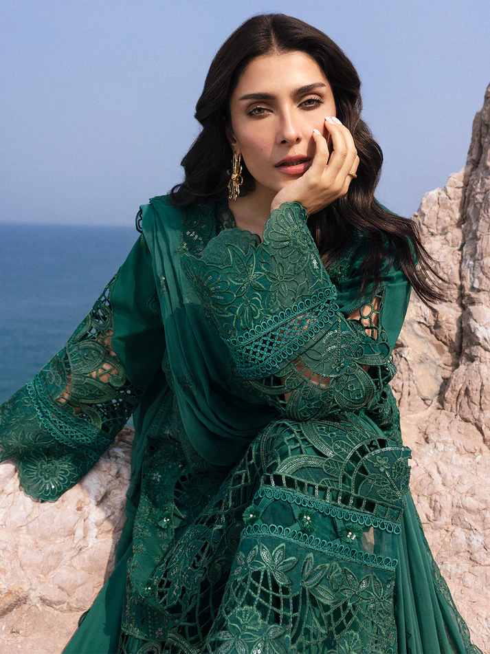 Mahnur Bottle Green Luxury Lawn Collection Replica - Image 5
