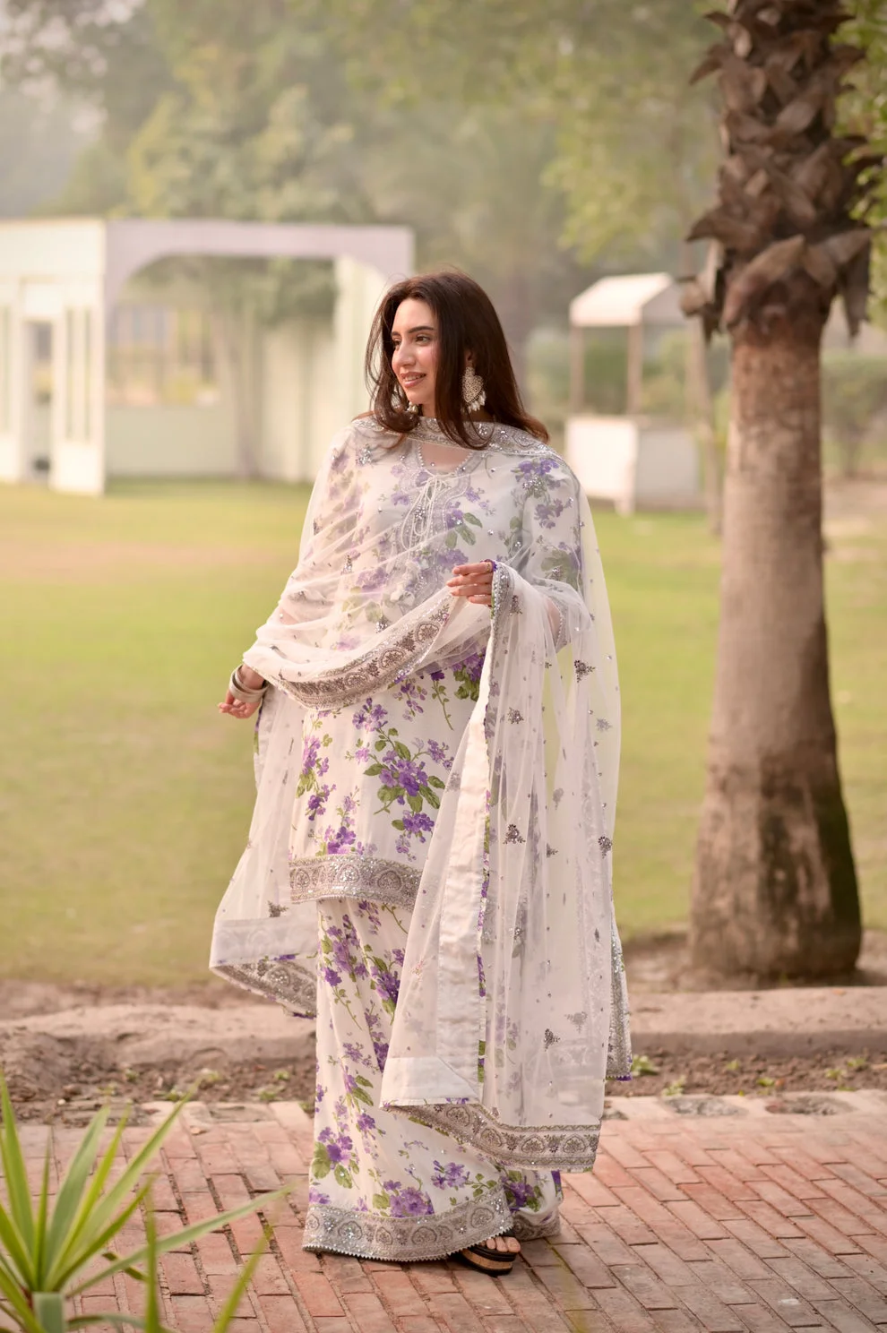 Alternative view of Aneela's Tpink Luxury Printed Lawn Collection Replica