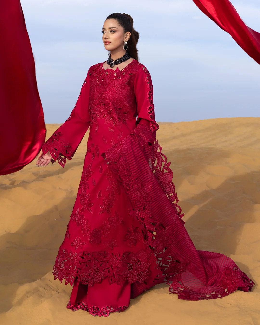 Alternative view of Rang Rasiya Red Luxury Lawn Collection Replica