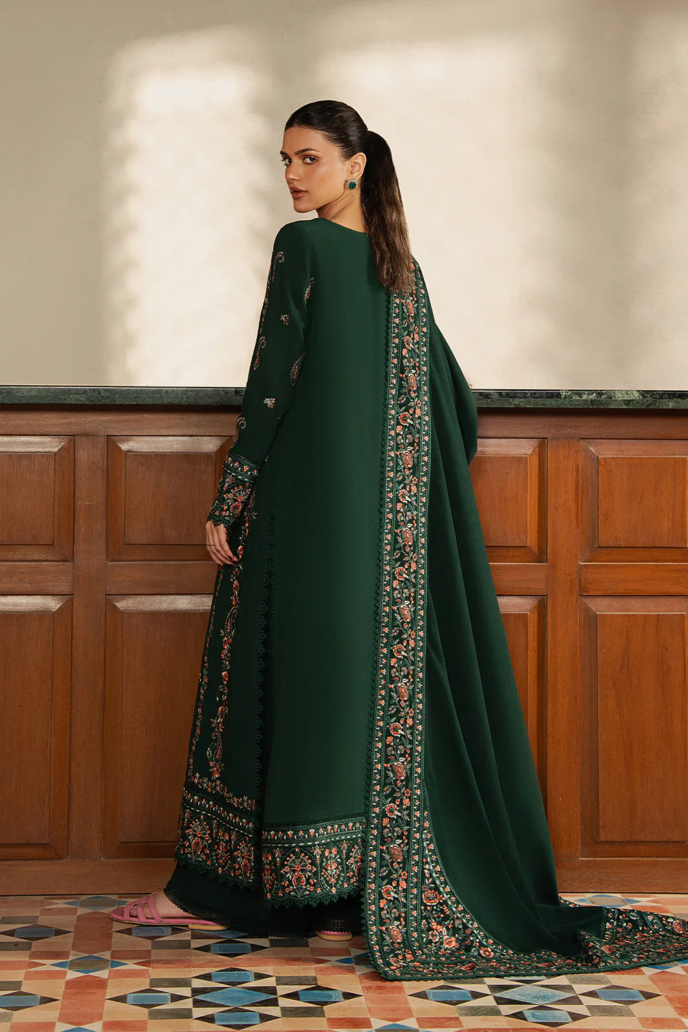 Alternative view of Afrozeh Green Luxury Lawn Collection Replica