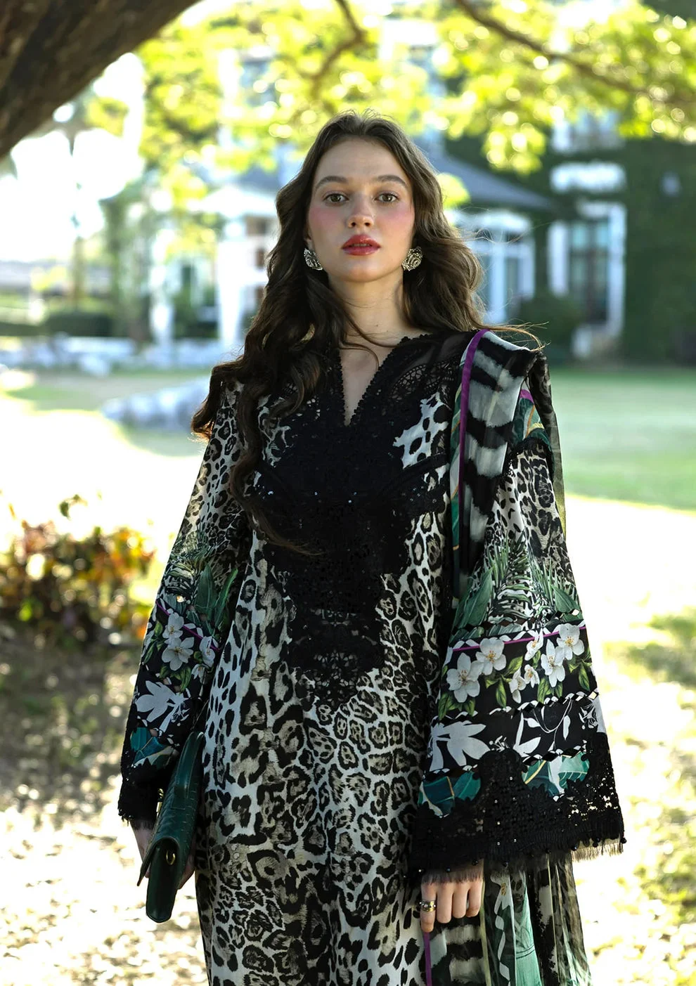 Alternative view of Elaf Luxury Printed Lawn Collection Replica