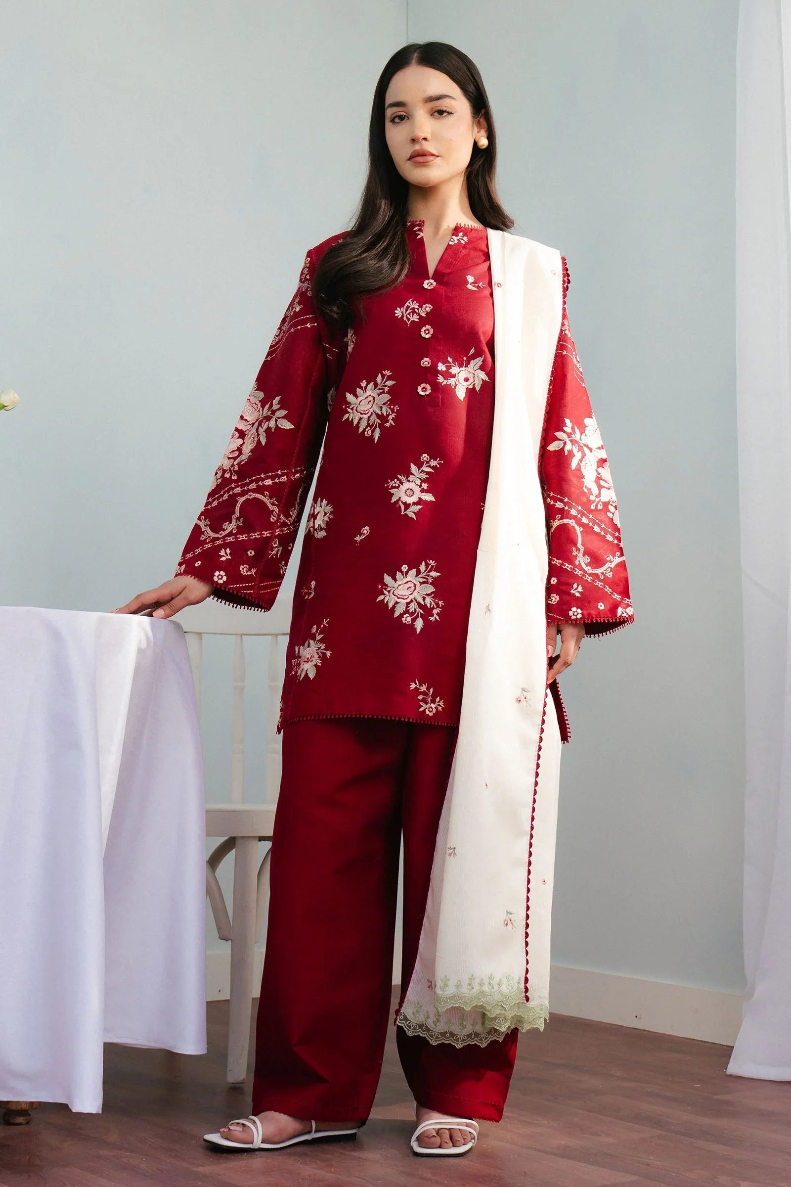 Zara By Shahjahan Red Printed Lawn Collection Replica