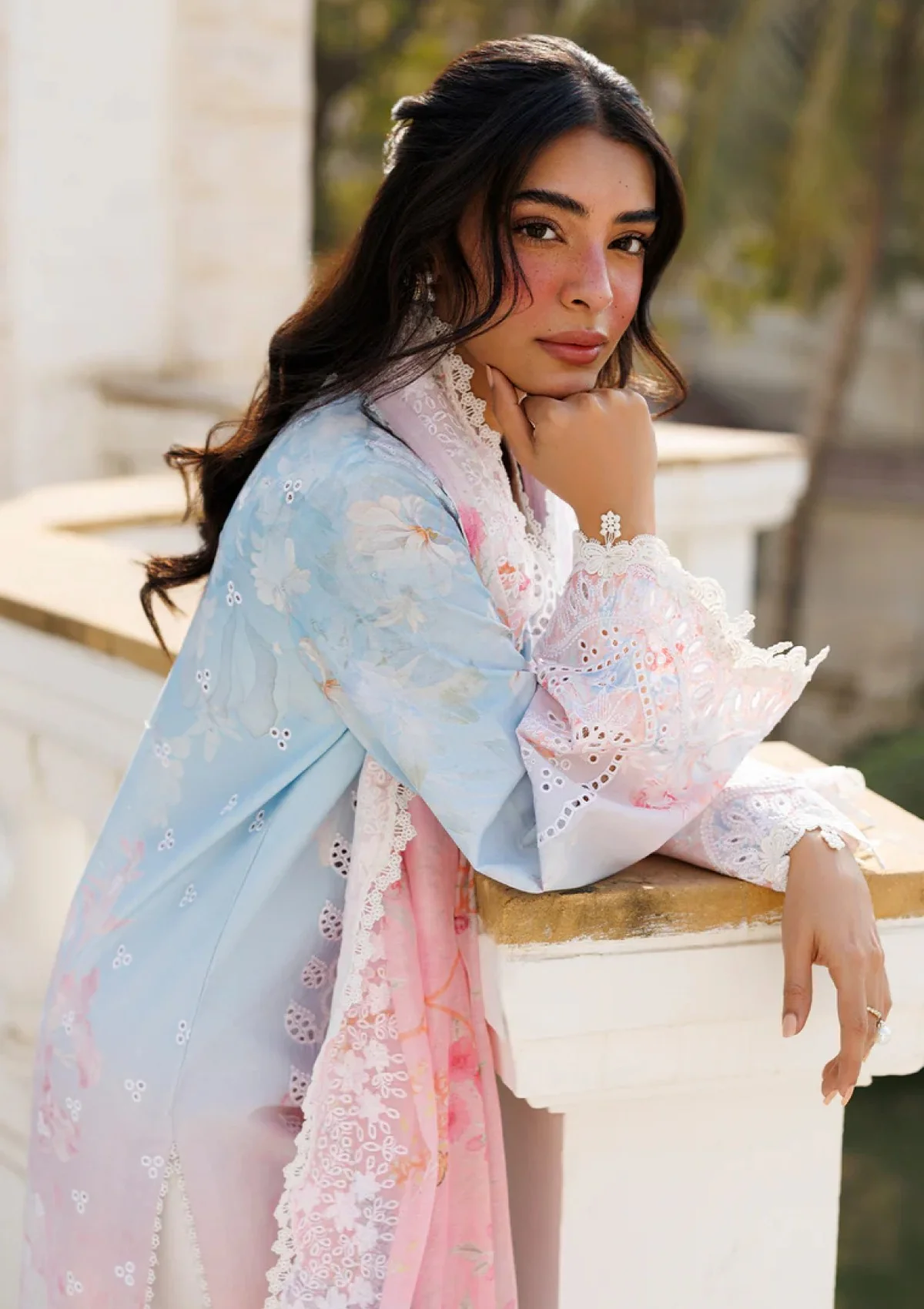Afrozeh Tie-N-Die Luxury Lawn Collection Replica - Image 4