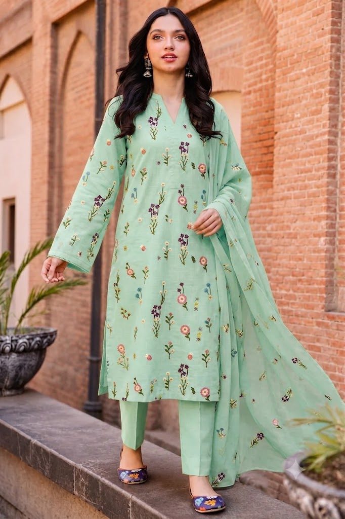 Shrenz Pistachio Luxury Lawn Collection Replica