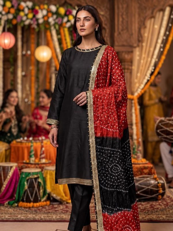 Black Silk Adda With Chunri Dupatta Collection By Shrenz