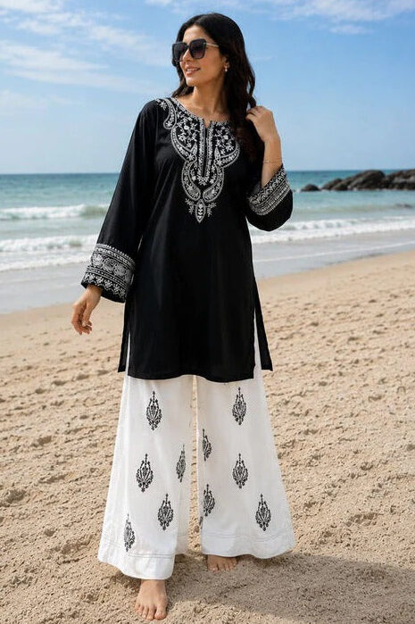 Shrenz Black Luxury Lawn Collection Replica