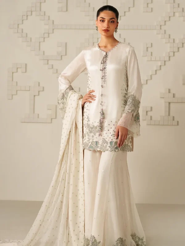 Iznik White Chiffon Formal Collection Replica