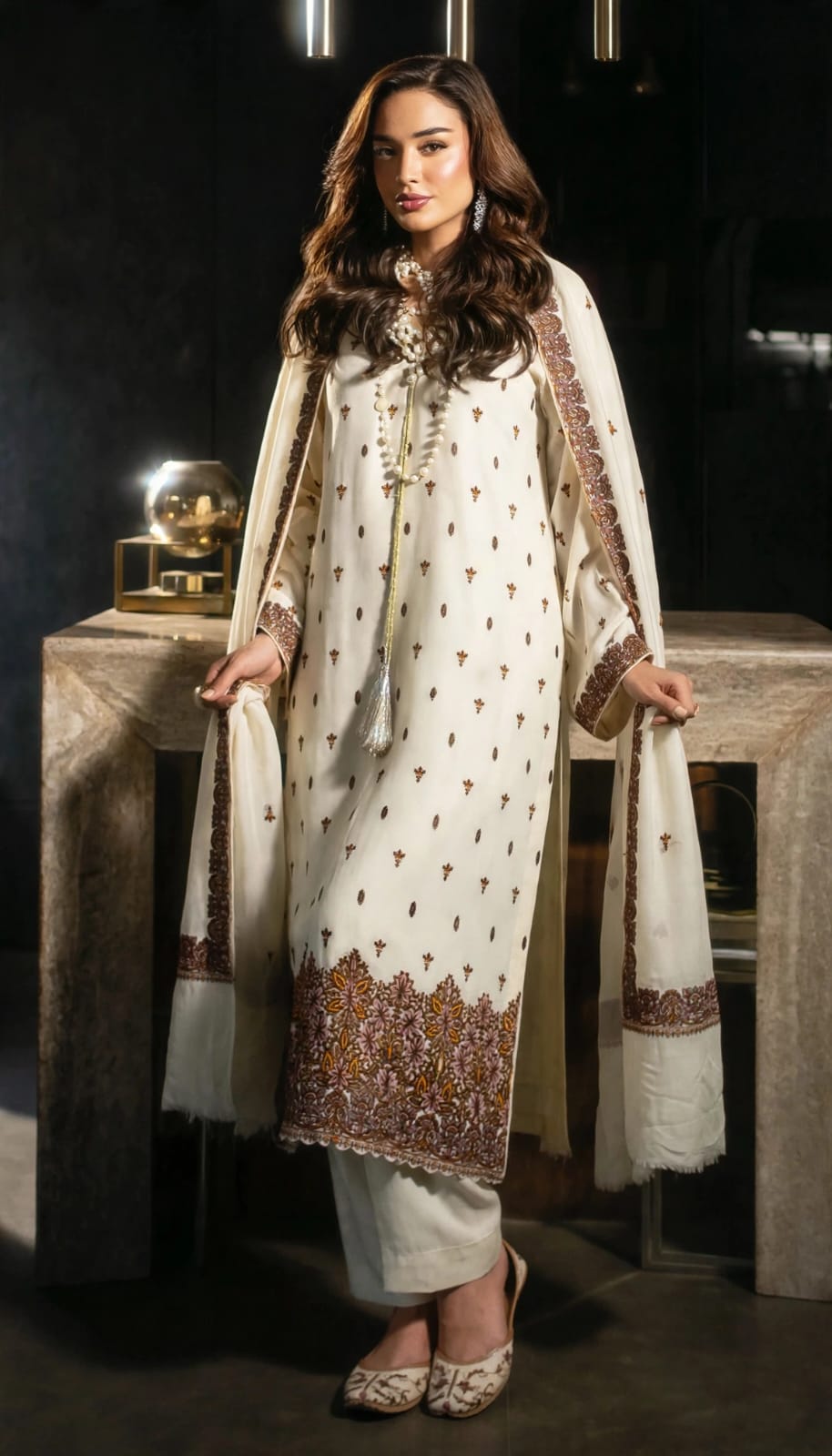 Pashmina kaani White Luxury Collection By Shrenz - Image 2